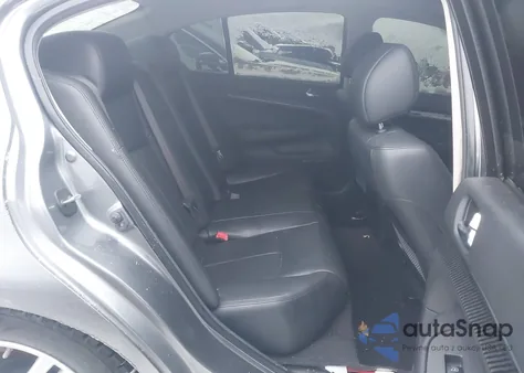 2013 Infiniti G37 Journey from USA, damaged, VIN JN1CV6AP0DM722387